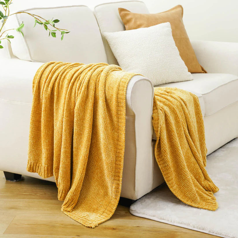 Loom – Textured Chenille Throw